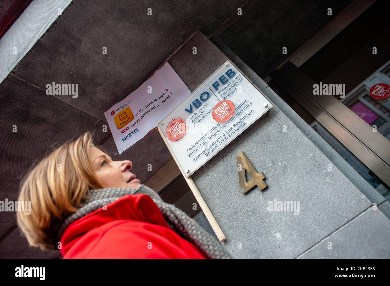 On December 14th, 2018 in Brussels, Belgium. Estelle Ceulemans, the delegate of FGTB in Brussels with others delegates from others syndicates waiting outside of the FEB building. (Photo by Romy Arroyo Fernandez/NurPhoto) Stock Photo