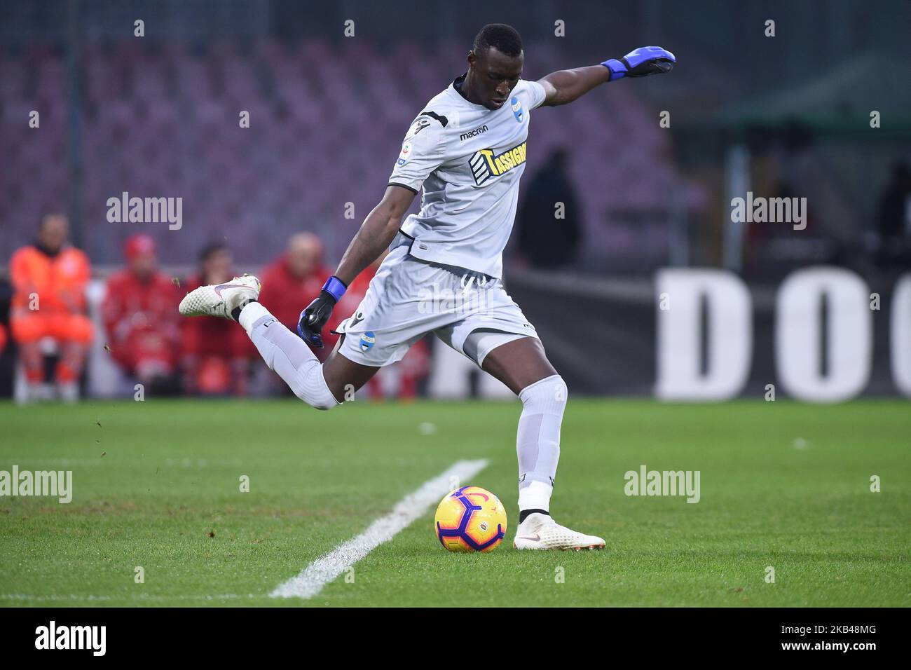 Alfred Gomis of Spal during the Serie A TIM match between SSC Napoli and Spal at Stadio San Paolo Naples Italy on 22 December 2018. (Photo Franco Romano) Stock Photo