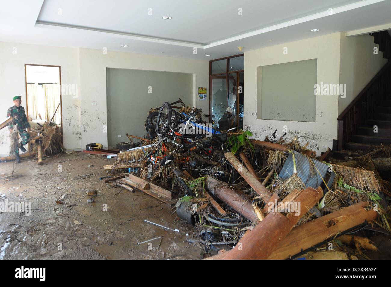 Tanjung Lesung Resort Beach Hotel which was destroyed by the Tsunami in Tanjung Lesung, Indonesia, Monday, December 24, 2018. Dozens of tsunami victims died and destroyed a music program on Saturday 22 December which is still being searched. Dasril Roszandi (Photo by Dasril Roszandi/NurPhoto) Stock Photo