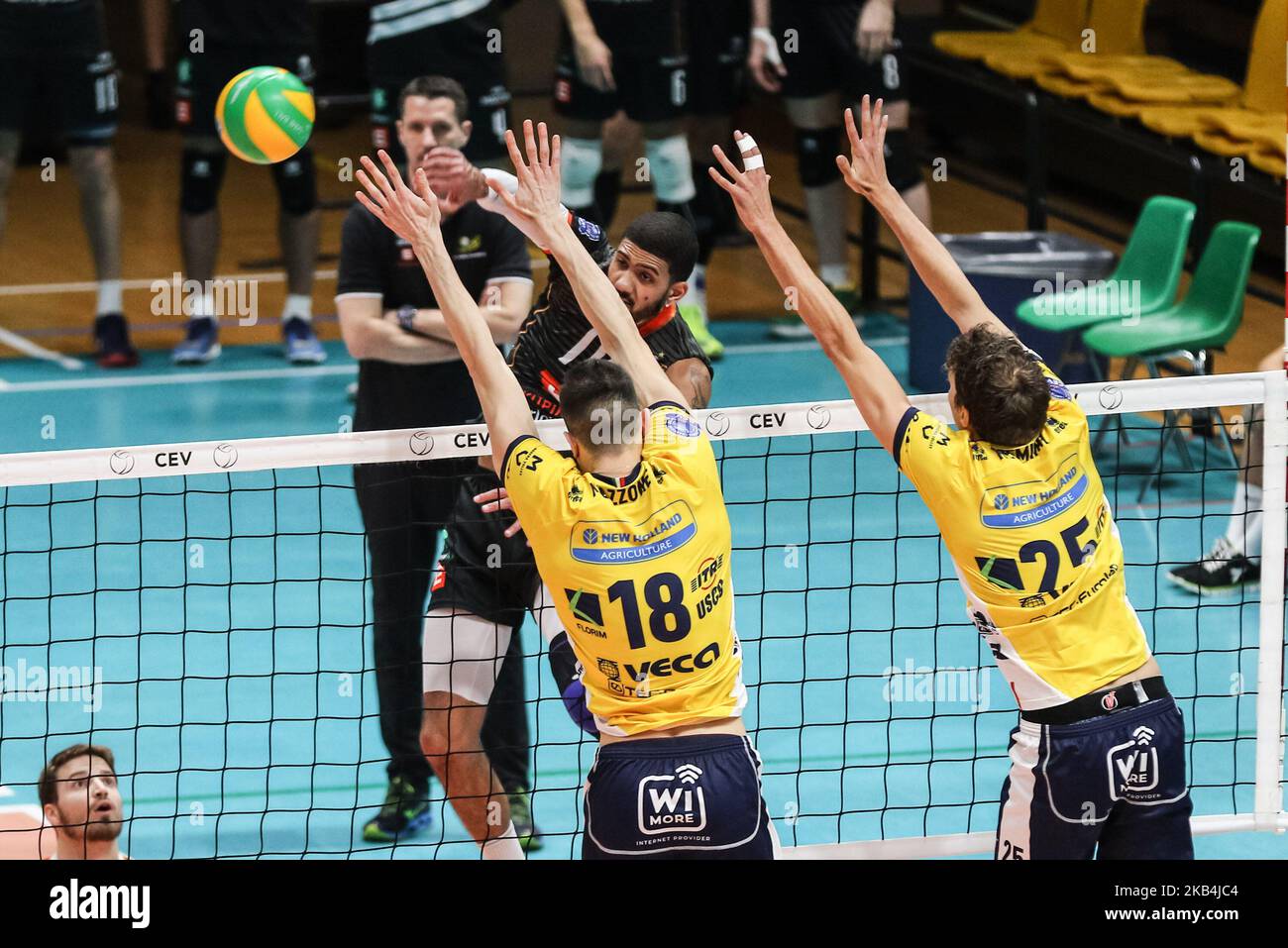 Modena volley hi-res stock photography and images - Page 8
