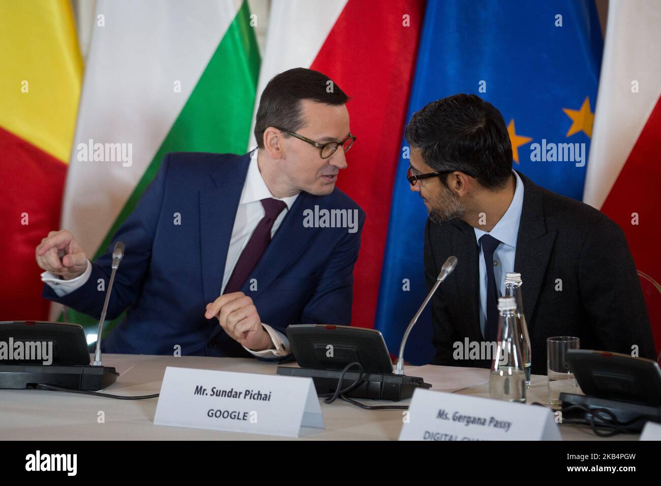 Prime Minister of Poland Mateusz Morawiecki (L) and Google CEO Sundar Pichai (R) during the 'Central and Eastern Europe Innovation Roundtable' at Lazienki Palace in Warsaw, Poland on 21 January 2019 (Photo by Mateusz Wlodarczyk/NurPhoto) Stock Photo