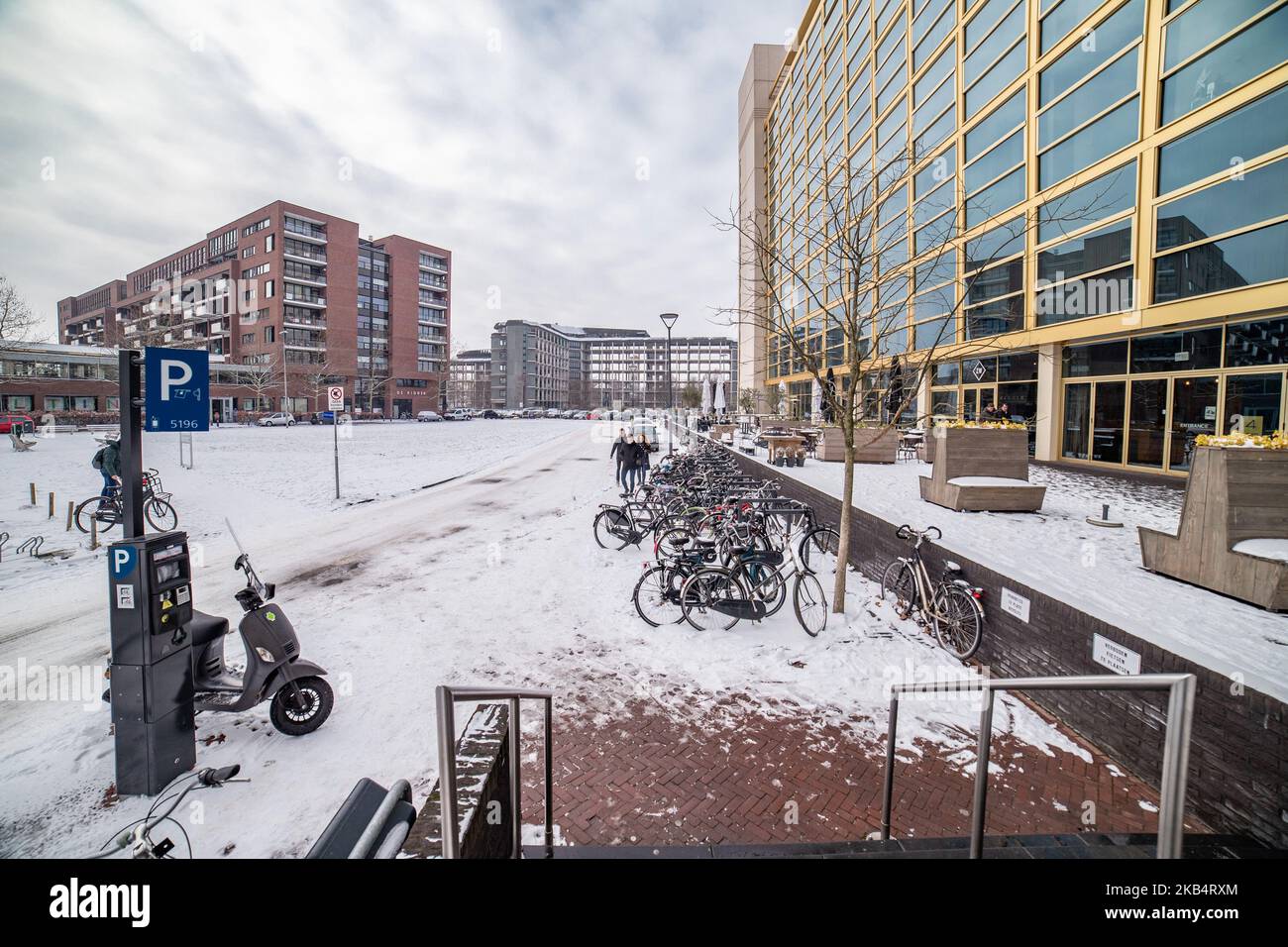 Snow in Eindhoven city on January 23, 2019 after the snowfall of 22 January, in the Netherlands. (Photo by Nicolas Economou/NurPhoto) Stock Photo