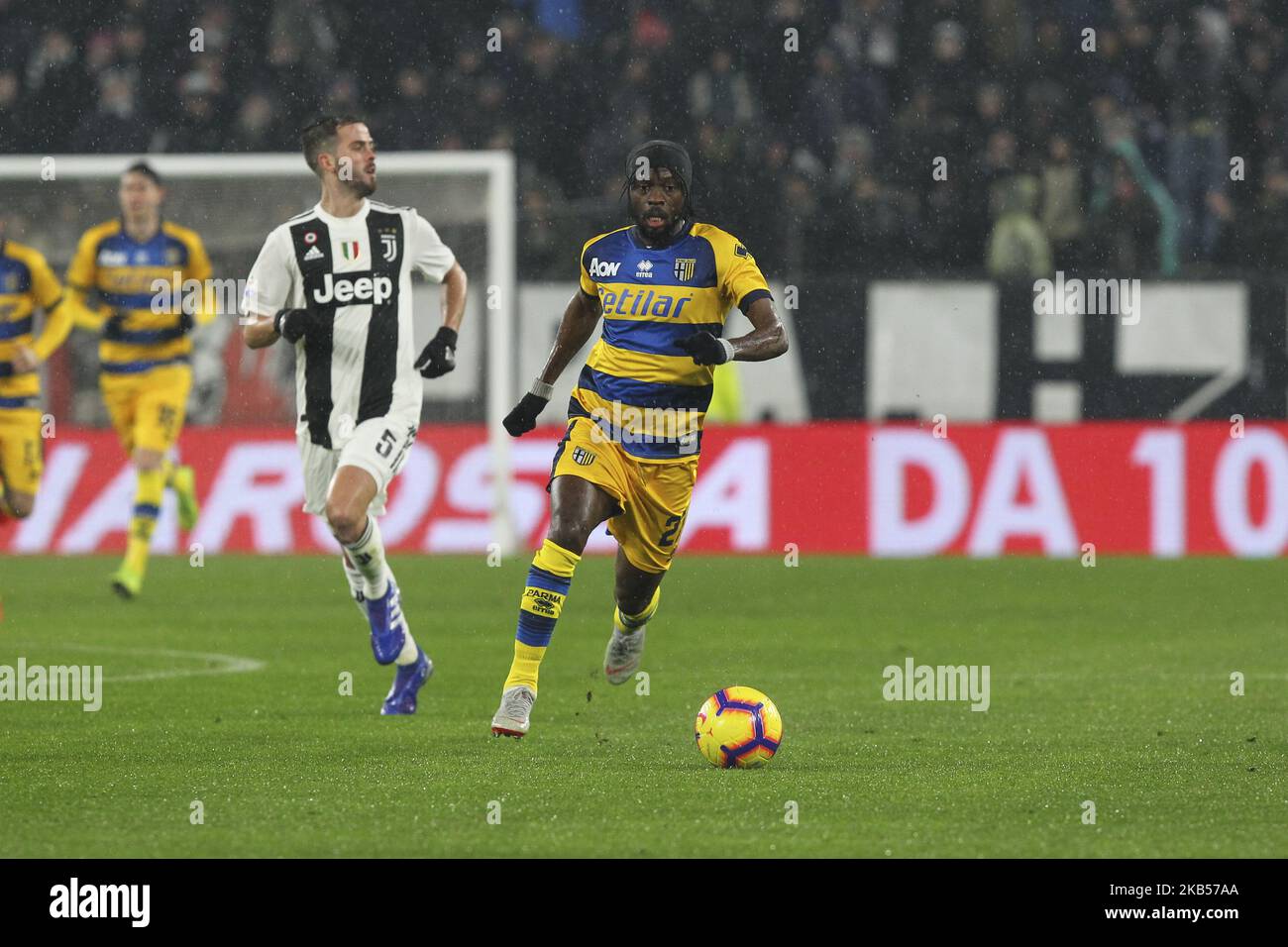 Gervinho (Parma Calcio 1913) during the Serie A football match between Juventus FC and Parma Calcio 1913 at Allianz Stadium on February 2, 2019 in Turin, Italy. Final results: 3-3 (Photo by Massimiliano Ferraro/NurPhoto) Stock Photo