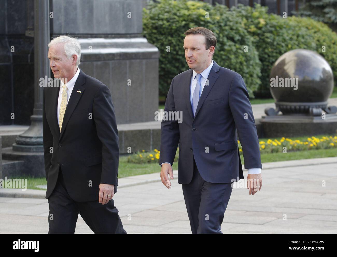 United States Senator Chris Murphy (Democrat of Connecticut)(R)and United States Senator Ron Johnson (Republican of Wisconsin)(L) arrive to a press conference after their meeting with Ukrainian President Volodymyr Zelensky, outside the Presidential Office in Kiev, Ukraine, on 5 September, 2019. (Photo by STR/NurPhoto) Stock Photo