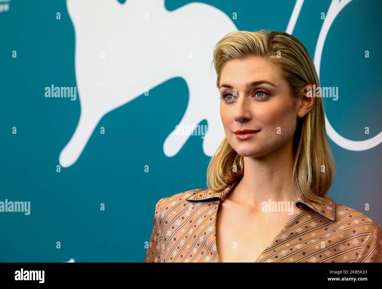 Elizabeth Debicki attends "The Burnt Orange Heresy" photocall during