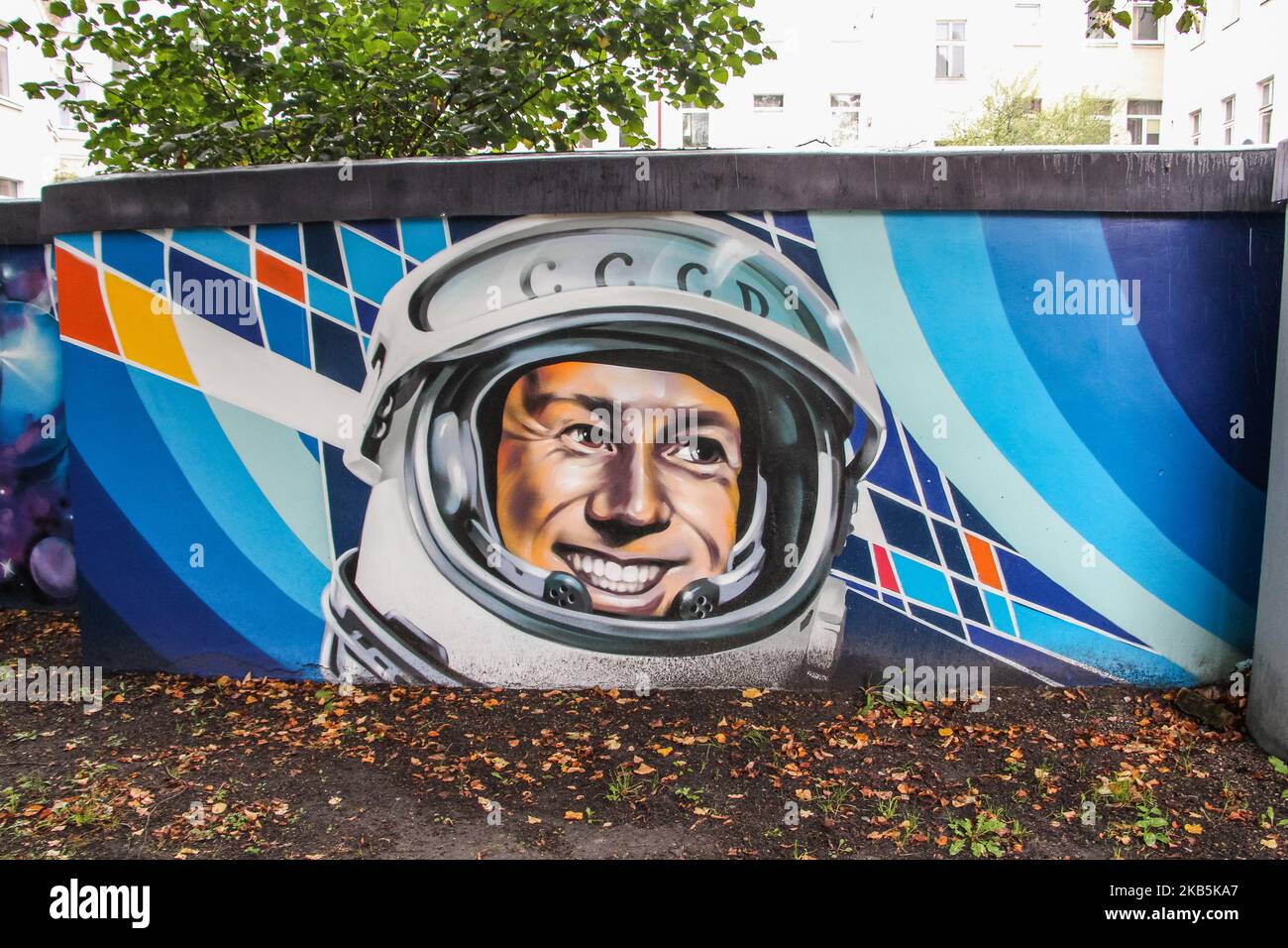 Mural with Alexei Leonov (Alexei Arkhipovich Leonov) portrait wearing space helmet is seen in Kaliningrad, Russia, on 8 September 2019 Leonov is the first man to walk in space, and honorary citizen of Kaliningrad. On 18.03.1965, he became the first human to conduct extravehicular activity (EVA), exiting the capsule during the Voskhod 2 mission for a 12-minute spacewalk. (Photo by Michal Fludra/NurPhoto) Stock Photo