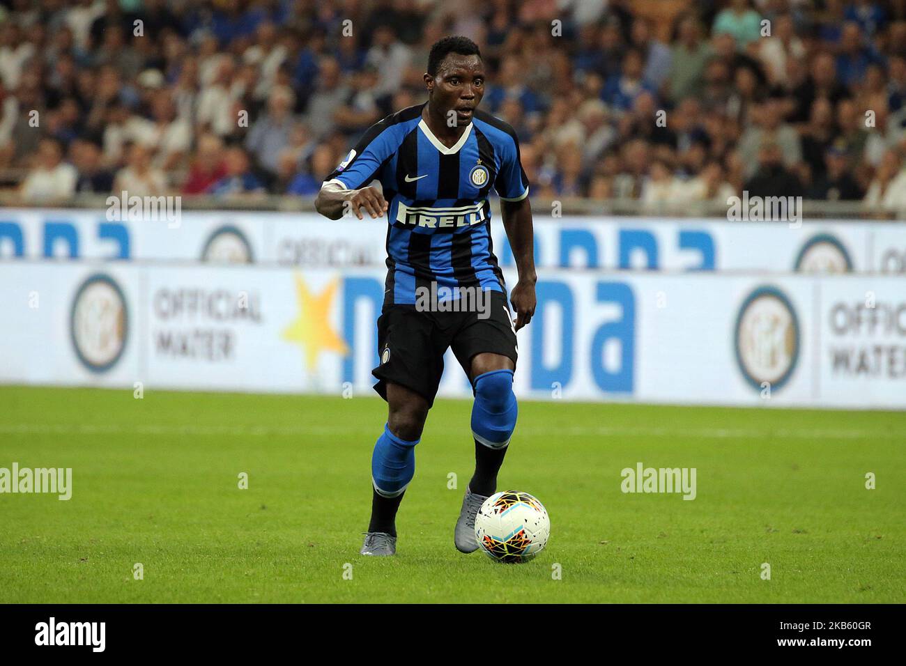 Kwadwo Asamoah of FC Internazionele in action during the Serie A match between of FC Internazionele and Udinese Calcio at Stadio Giuseppe Meazza on September 14, 2019 in Milan, Italy. (Photo by Giuseppe Cottini/NurPhoto) Stock Photo