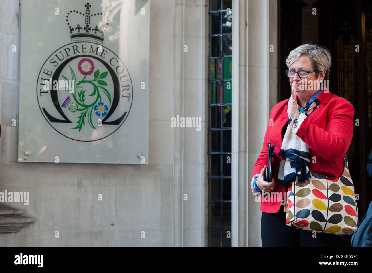 Scottish National Party MP Joanna Cherry, who leads the Scottish challenge to the prorogation of Parliament brought by a group of 75 cross-party MPs and peers, outside the Supreme Court on 17 September, 2019 in London, England. Today, the Supreme Court judges begin a three-day hearing over the claim that Prime Minister Boris Johnson acted unlawfully in advising the Queen to prorogue parliament for five weeks in order to prevent MPs from debating the Brexit crisis. (Photo by WIktor Szymanowicz/NurPhoto) Stock Photo