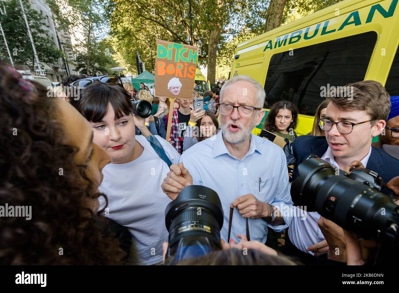 Labour Party Leader Jeremy Corbyn speaks to the media during Global Climate Strike on 20 September, 2019 in London, England. Millions of people are expected to take to the streets in over 4,000 locations in more than 130 countries across the world during a week-long mobilisation. (Photo by WIktor Szymanowicz/NurPhoto) Stock Photo