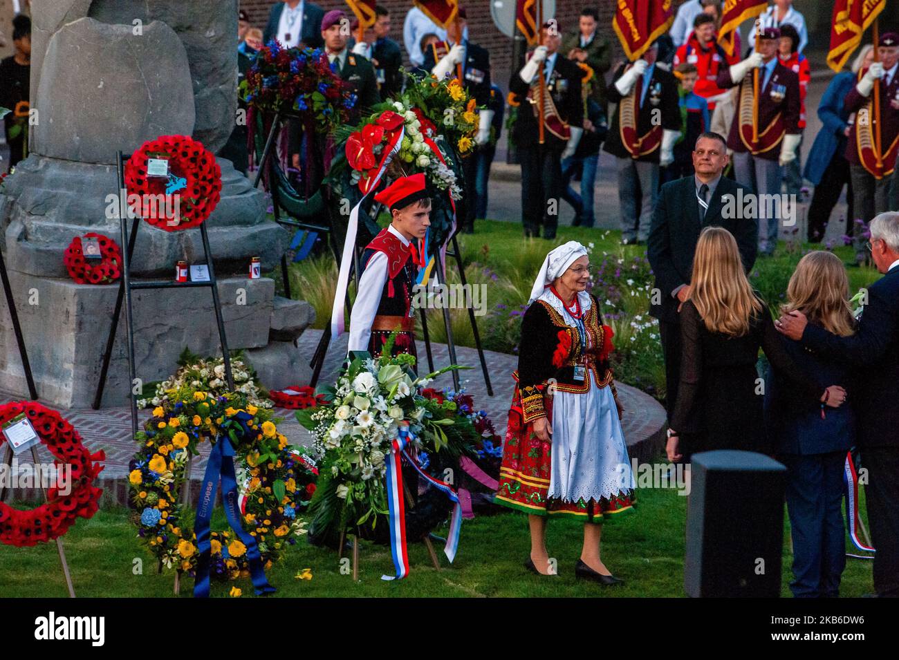 Some representatives of other countries are seen leaving flowers during the 75th anniversary of the Battle of Arnhem ceremony, in Arnhem on September 20th, 2019. (Photo by Romy Arroyo Fernandez/NurPhoto) Stock Photo