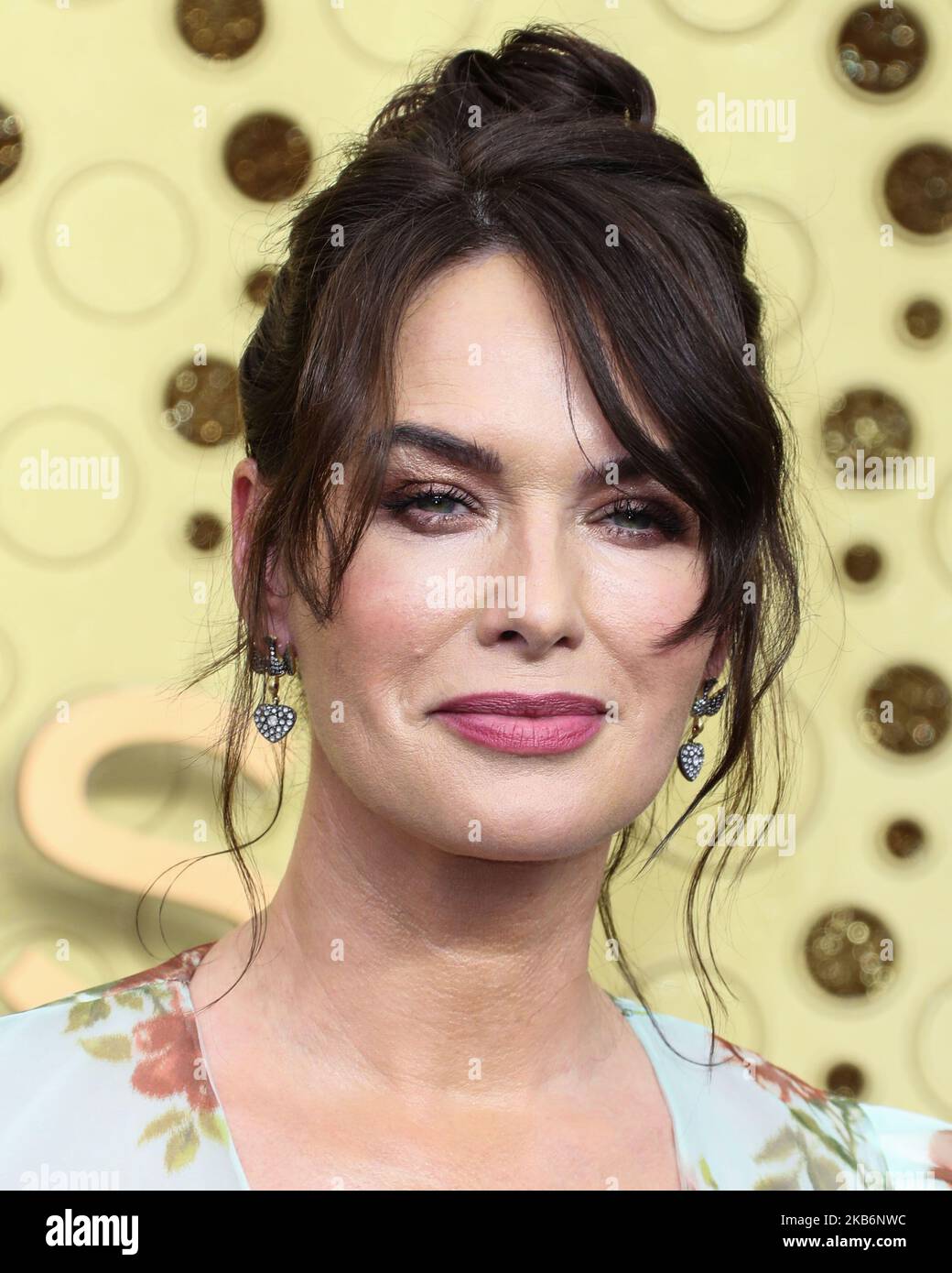 los-angeles-california-usa-september-22-lena-headey-arrives-at-the
