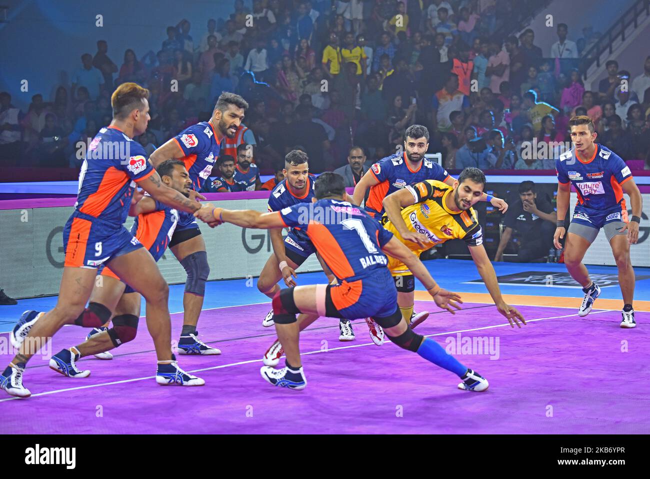 Players of bengal warriors hires stock photography and images Alamy