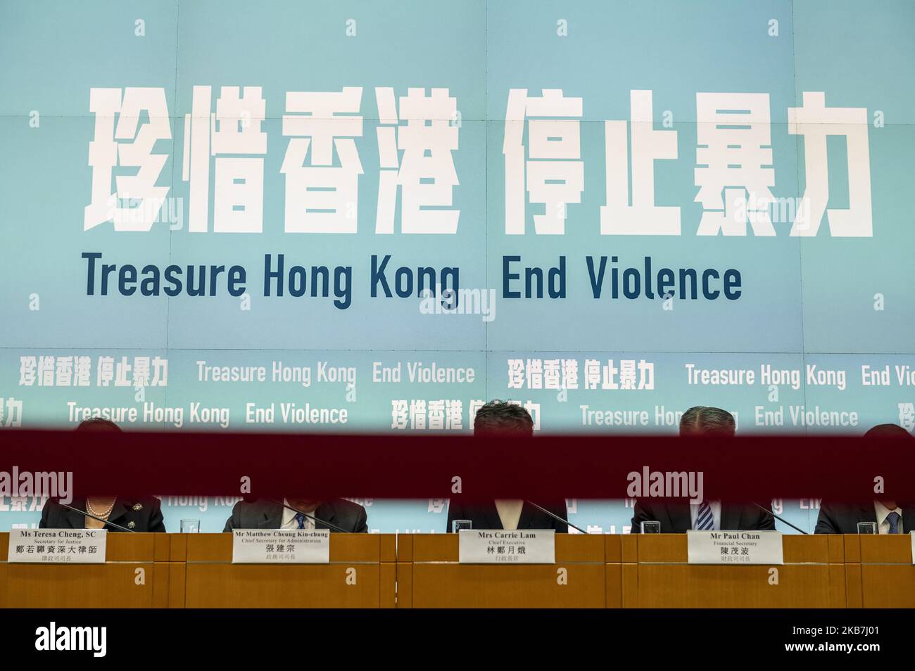 A Banner which Reads Treasure Hong Kong End Violence is seen during a press conference in Hong Kong on October 4, 2019, Hong Kong invoked colonial-era emergency powers for the first time in more than half a century to ban face masks for protesters in a bid to quell months of violent unrest. (Photo by Vernon Yuen/NurPhoto) Stock Photo