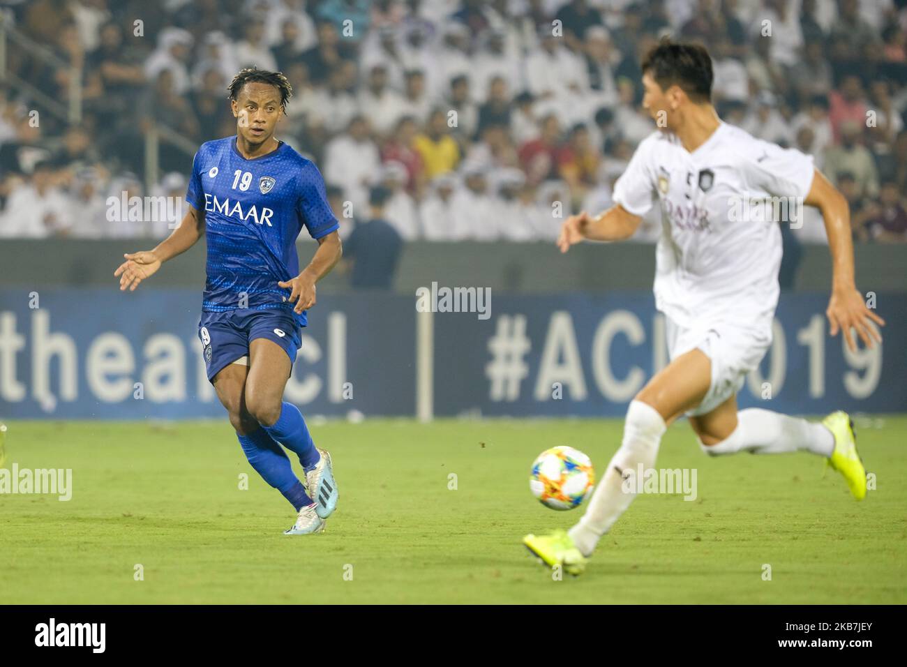 André Carrillo on the ball during the first leg of the AFC Champions League semi finals between Al Sadd and Al-Hilal at the Jassim Bin Hamad Stadium on 1st of October 2019, Doha, Qatar. (Photo by Simon Holmes/NurPhoto) Stock Photo