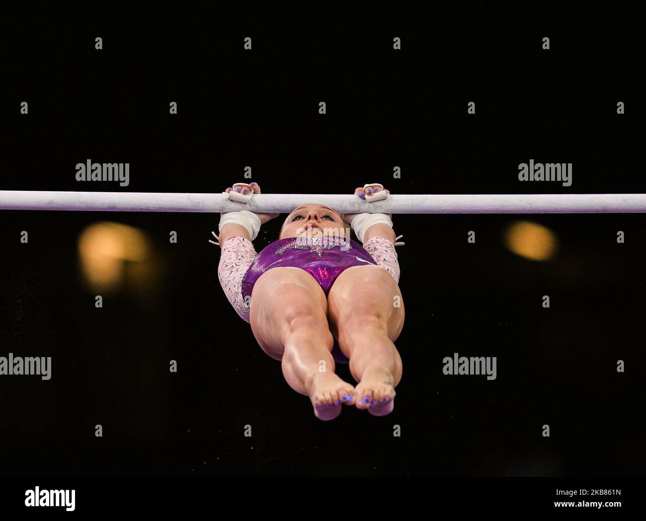 VIP porno Porno video blotjob raqobati: kim eng kop zarba berishi mumkin?