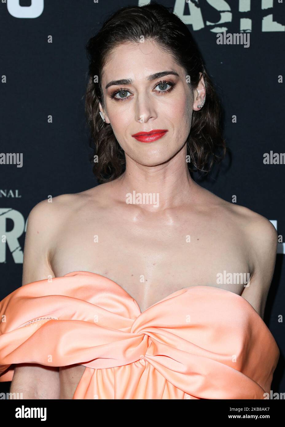 WEST HOLLYWOOD, LOS ANGELES, CALIFORNIA, USA - OCTOBER 14: Actress Lizzy Caplan arrives at the Los Angeles Premiere Of Hulu's 'Castle Rock' Season 2 held at AMC Sunset 5 on October 14, 2019 in West Hollywood, Los Angeles, California, United States. (Photo by Xavier Collin/Image Press Agency/NurPhoto) Stock Photo