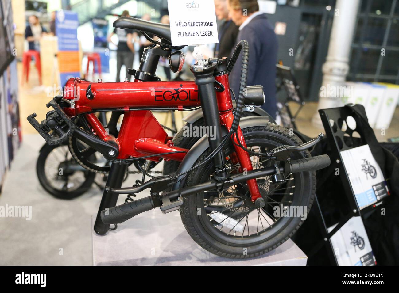 The French manufacturer Eovolt exhibits a folding electric bike at the Autonomy and Urban Mobility show, in Paris on October 16, 2019. (Photo by Michel Stoupak/NurPhoto) Stock Photo