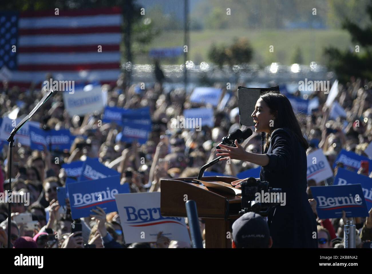Alexandria ocasio cortez back hi-res stock photography and images - Alamy