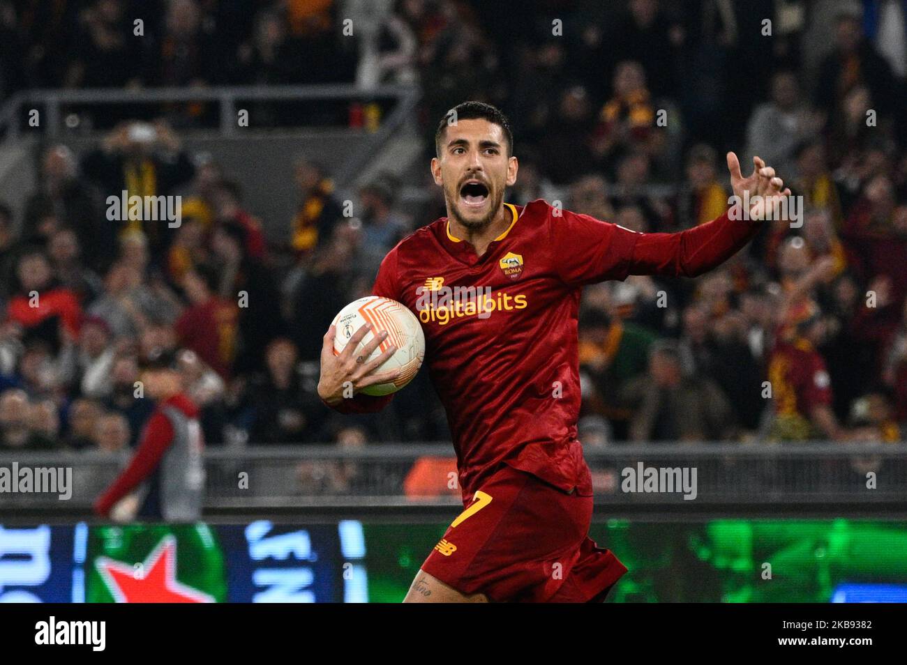 Lorenzo Pellegrini (AS Roma) celebrates after scoring the goal 1-1 during the UEFA Europa League 2022-2023 football match between AS Roma and PFC Ludo Stock Photo