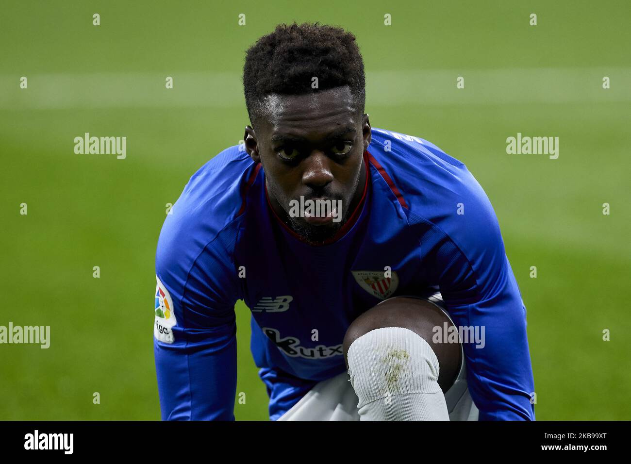 Valencia, Spain. 2nd Mar, 2022. Valencia's Gabriel Paulista vies with  Athletic Bilbao's Inaki Williams during the King Cup semifinal second leg  match between Valencia and Athletic Bilbao in Valencia, Spain, March 2, 2022.  Credit: Str/Xinhua/Alamy Live News