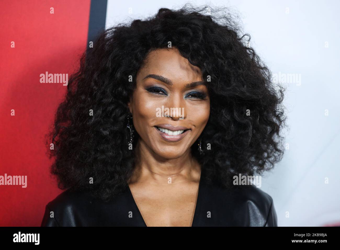HOLLYWOOD, LOS ANGELES, CALIFORNIA, USA - OCTOBER 26: Actress Angela Bassett arrives at FX's 'American Horror Story' 100th Episode Celebration held at the Hollywood Forever Cemetery on October 26, 2019 in Hollywood, Los Angeles, California, United States. (Photo by Xavier Collin/Image Press Agency/NurPhoto) Stock Photo