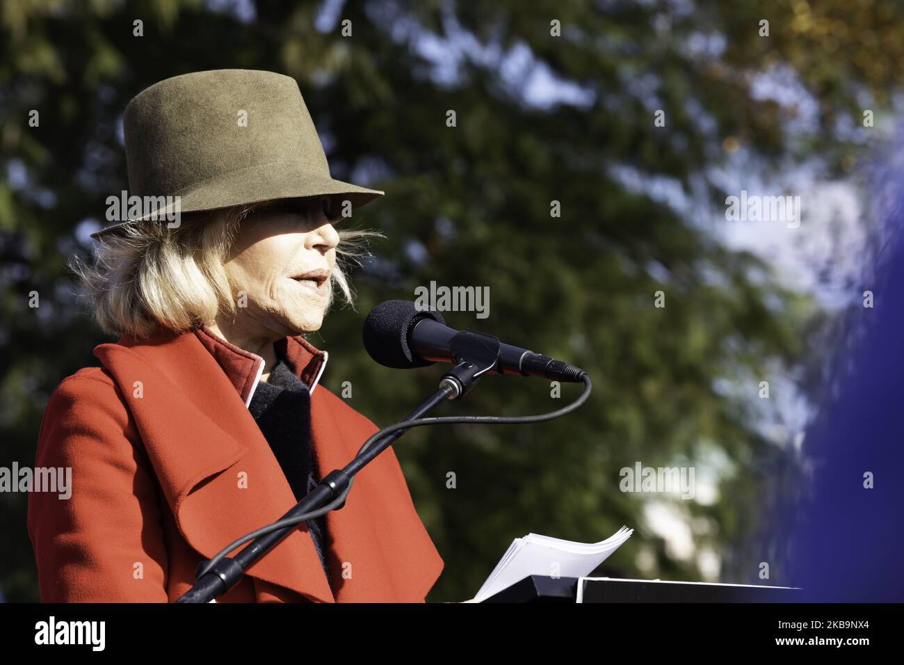 Actress Jane Fonda participates in a ''Fire Drill Fridays'' climate change protest on Capitol Hill in Washington, D.C., November 1, 2019. (Photo by Aurora Samperio/NurPhoto) Stock Photo