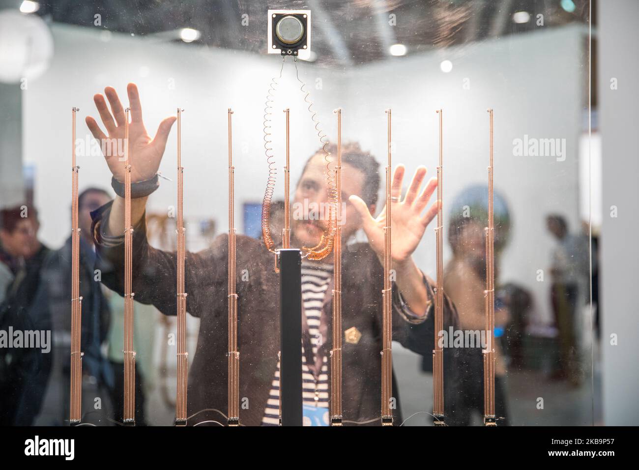 Artist alessandro sciaraffa hi-res stock photography and images - Alamy