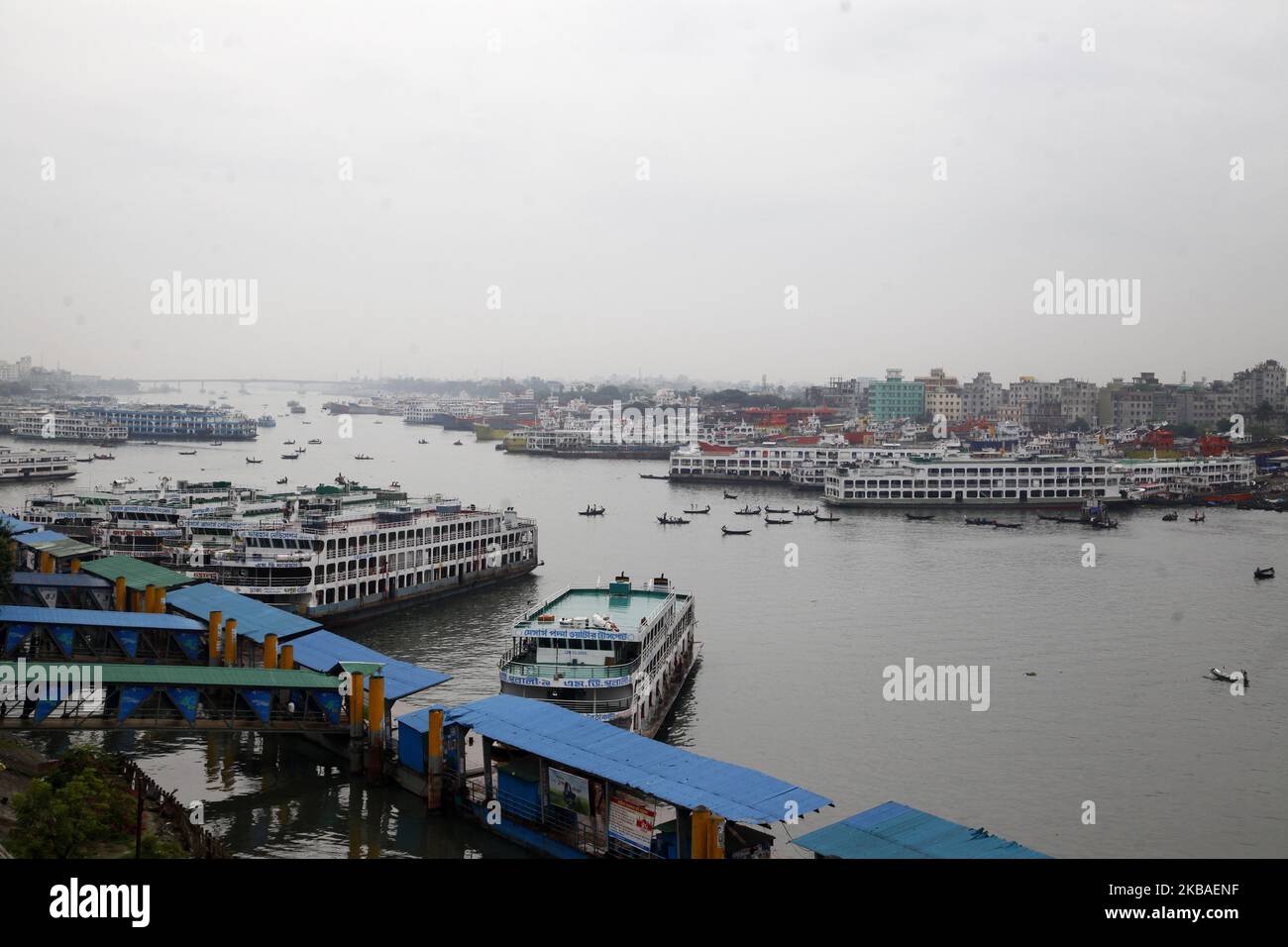 Ferries and ship grounded at Saradhart terminal as river traffic is halted as impending cyclone 'Bulbul' movement in Dhaka, Bangladesh, on November 9, 2019. (Photo by Mamunur Rashid/NurPhoto) Stock Photo