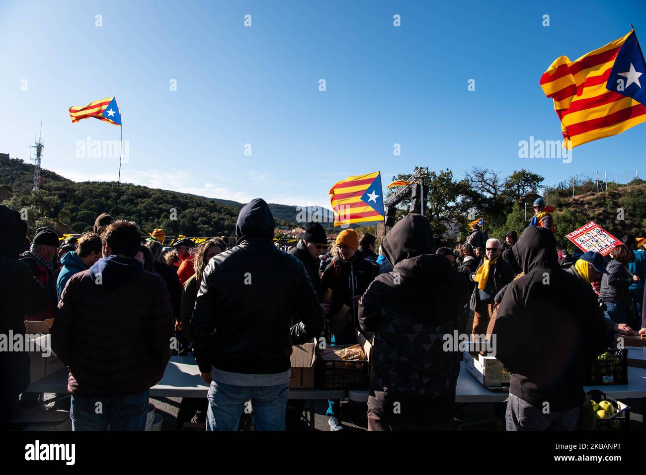 Separatist Catalonian protesters block the border between France and Spain on November 11, 2019 in El Pertus, Spain. (Photo by Adria Salido Zarco/NurPhoto) Stock Photo