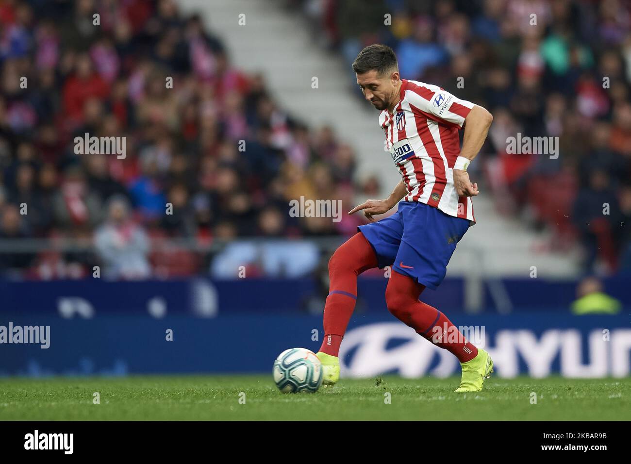 Hector Herrera of Atletico Madrid does passed during the Liga match between Club Atletico de Madrid and RCD Espanyol at Wanda Metropolitano on November 10, 2019 in Madrid, Spain. (Photo by Jose Breton/Pics Action/NurPhoto) Stock Photo
