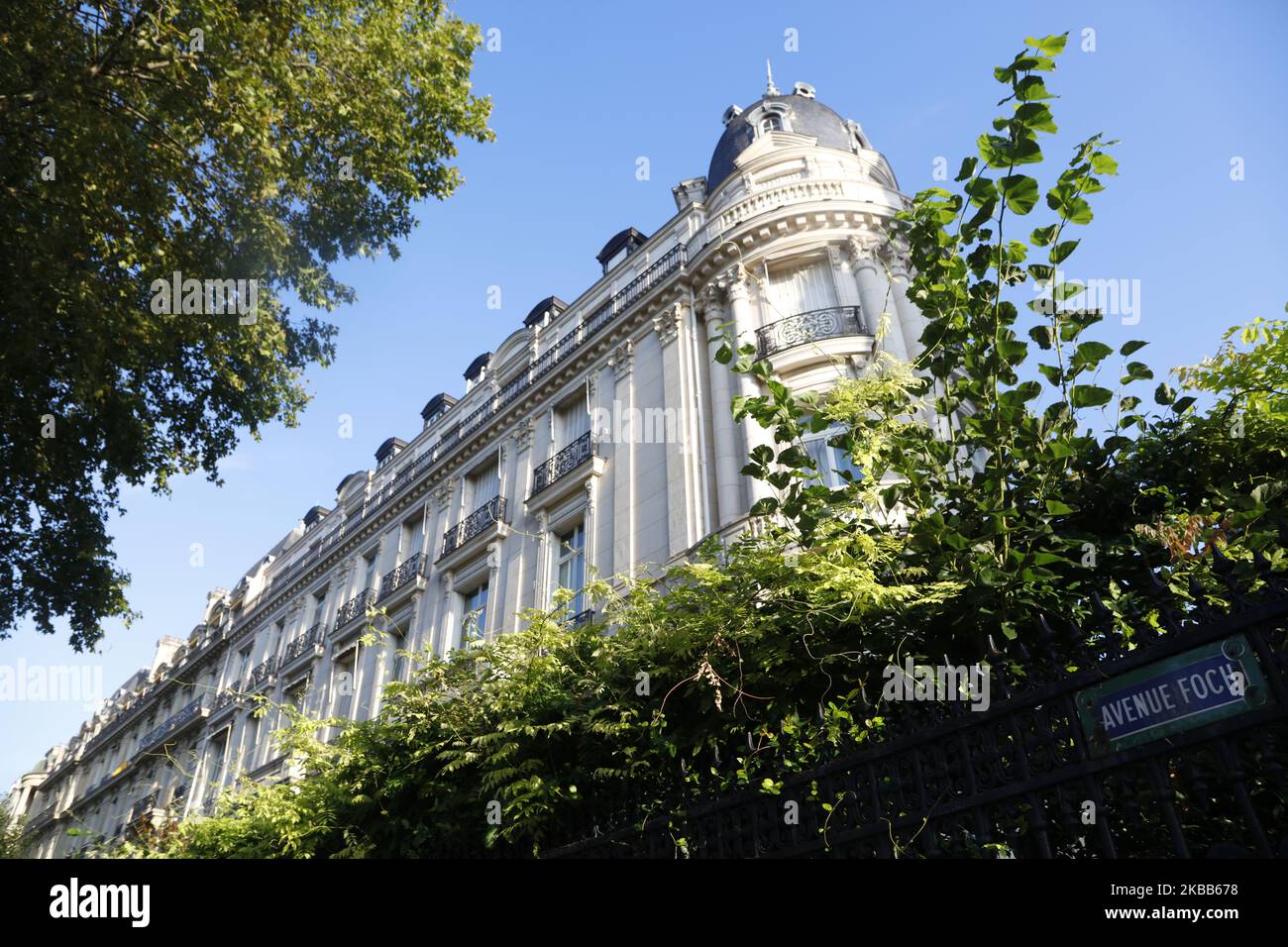 Jeffrey Epstein's apartment in Paris, France Stock Photo Alamy