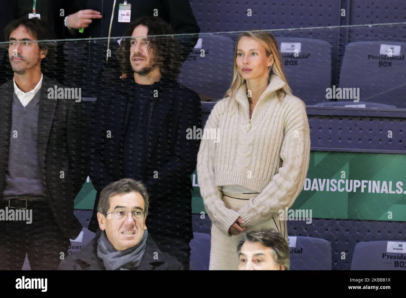 Vanesa Lorenzo and Carles Puyol during Day Three of the 2019 David Cup at La Caja Magica on November 20, 2019 in Madrid, Spain. (Photo by Oscar Gonzalez/NurPhoto) Stock Photo