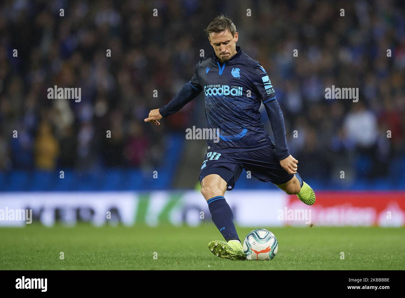 Nacho Monreal of Real Sociedad shooting to goal during the Liga match between Real Sociedad and CD Leganes at Estadio Anoeta on November 10, 2019 in San Sebastian, Spain. (Photo by Jose Breton/Pics Action/NurPhoto) Stock Photo