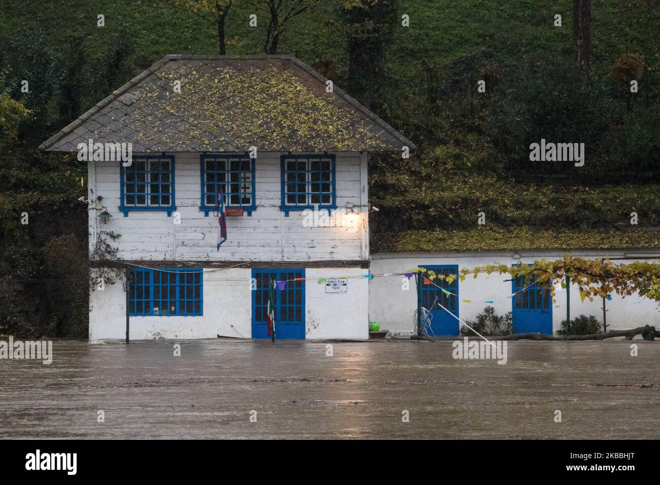 Strong persistent rains hi-res stock photography and images - Alamy