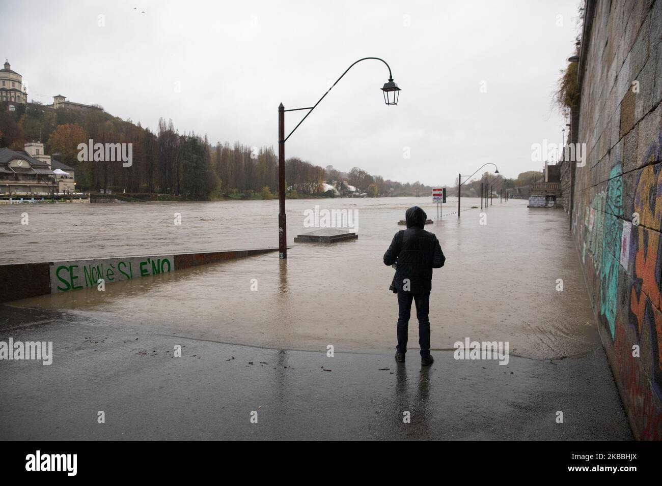 Strong persistent rains hi-res stock photography and images - Alamy