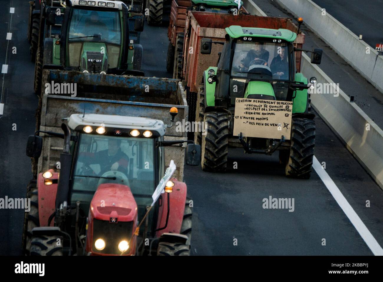 Farmers demonstrate on a national day of action against their low wages for their work by blocking the A6 motorway north of Lyon, France, on 27 November 2019. (Photo by Nicolas Liponne/NurPhoto) Stock Photo