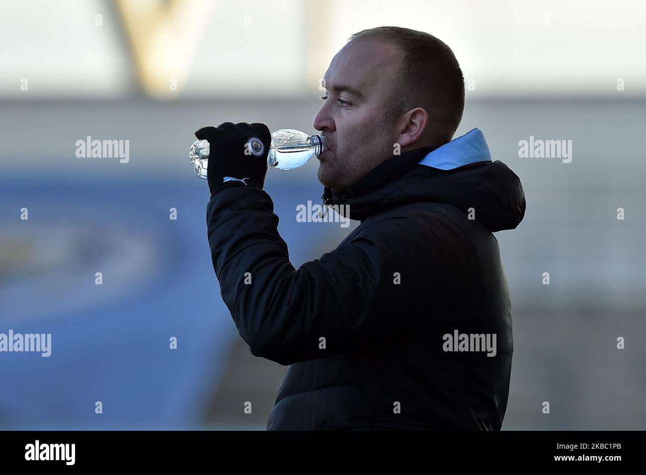 Nick Cushing, manager of Manchester City in action during the Barclays FA Women's Super League match between Manchester City and Liverpool at the Manchester City Academy Stadium, Manchester on Sunday 1st December 2019. (Photo by Eddie Garvey/MI News/NurPhoto) Stock Photo
