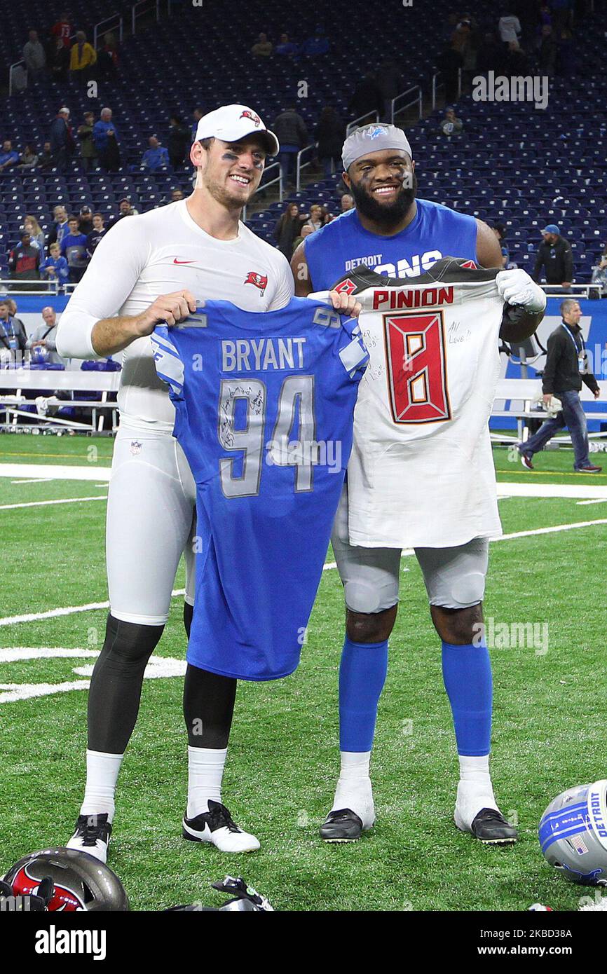 Tampa Bay Buccaneers punter Bradley Pinion (8) and Detroit Lions