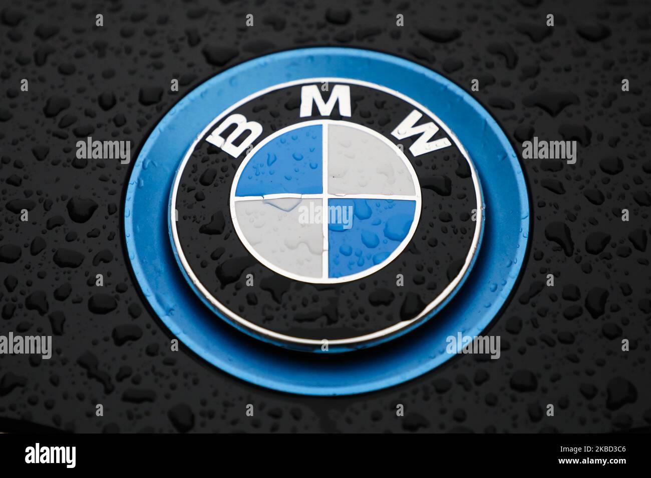 Logo bmw pictured on car hi-res stock photography and images - Alamy