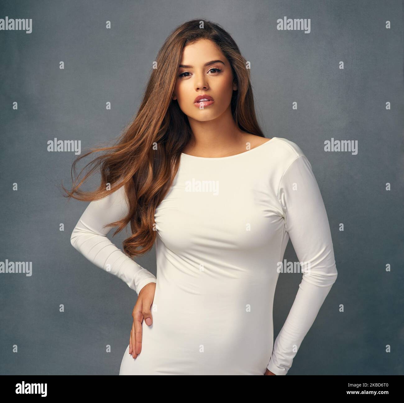 Posing dress fashion beauty hi-res stock photography and images - Alamy