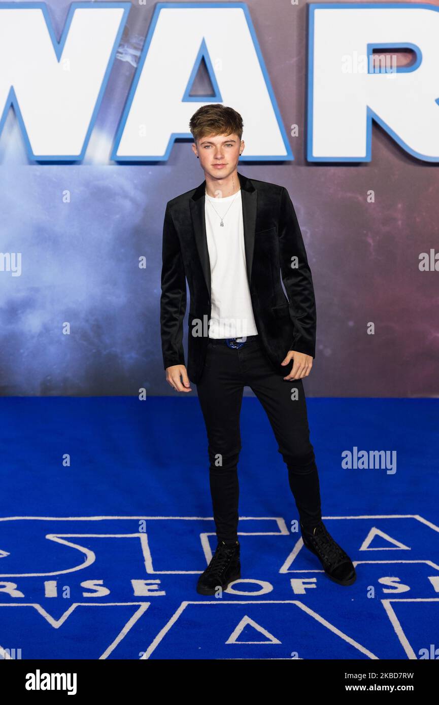 HRVY attends the European film premiere of 'Star Wars: The Rise of Skywalker' at Cineworld Leicester Square on 18 December, 2019 in London, England. (Photo by WIktor Szymanowicz/NurPhoto) Stock Photo