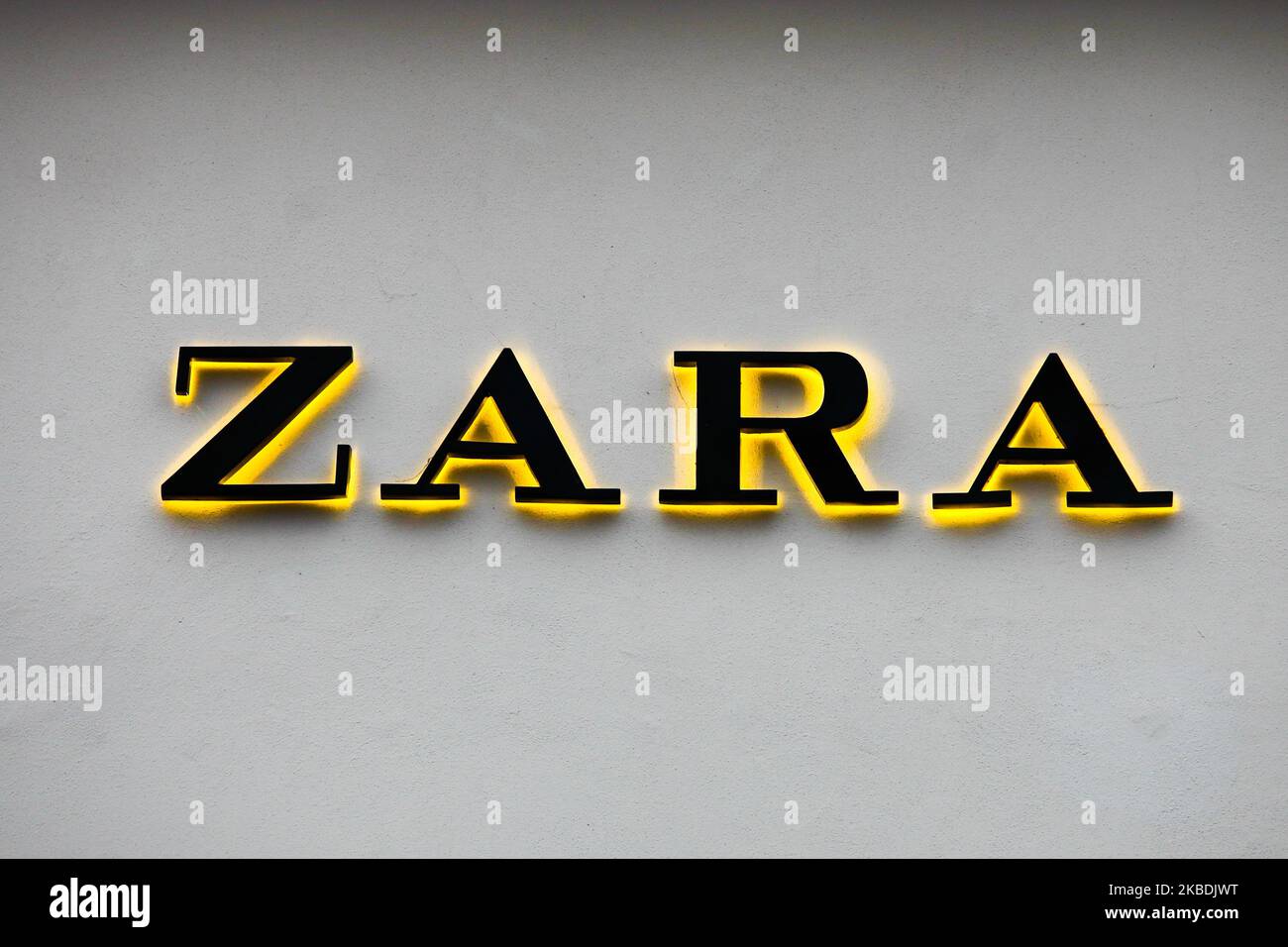ZARA logo and store seen in Shibuya Stock Photo - Alamy