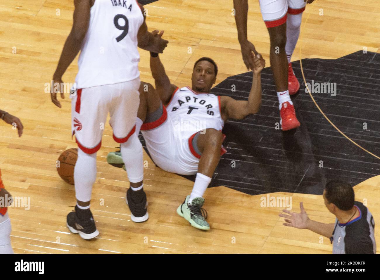 Kyle Lowry #7 of the Toronto Raptors on the floor after collision during the Toronto Raptors vs Oklahoma City Thunder NBA regular season game at Scotiabank Arena on December 29, 2019, in Toronto, Canada (Oklahoma City Thunder won 98:97) (Photo by Anatoliy Cherkasov/NurPhoto) Stock Photo