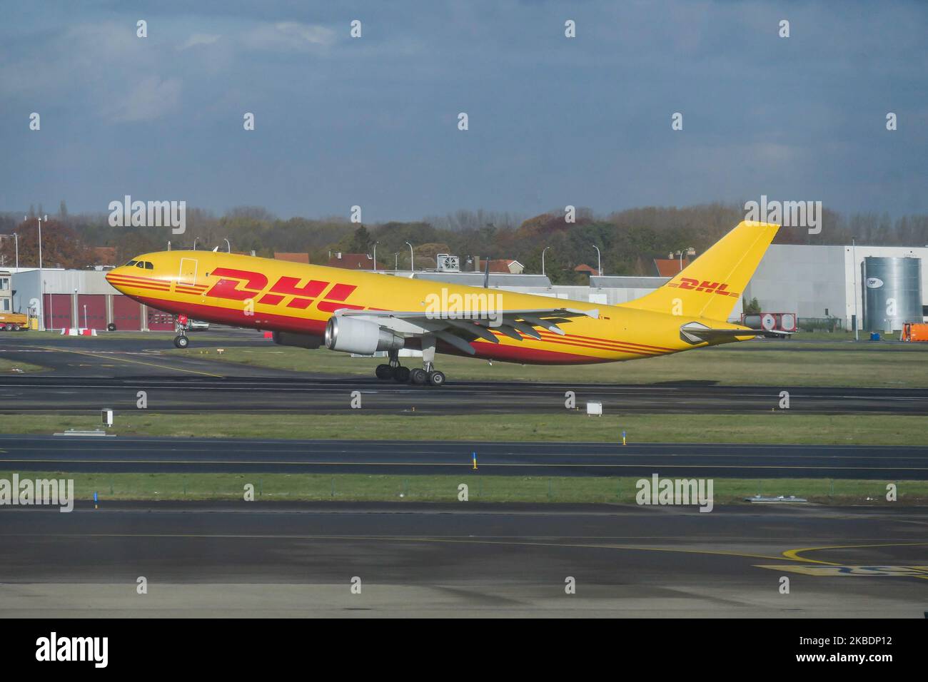DHL Aviation - EAT Leipzig - European Air Transport Airbus A300 Cargo airplane as seen during take off on rotation phase at Brussels Zaventem International Airport BRU EBBR in Belgium. The A300B4-622R(F) wide body freighter jet airplane has the registration D-AEAT. DHL aviation airways is part of DHL Express owned by Deutsche Post and provides Express Logistics, Air Freight based in Bonn, Germany. (Photo by Nicolas Economou/NurPhoto) Stock Photo