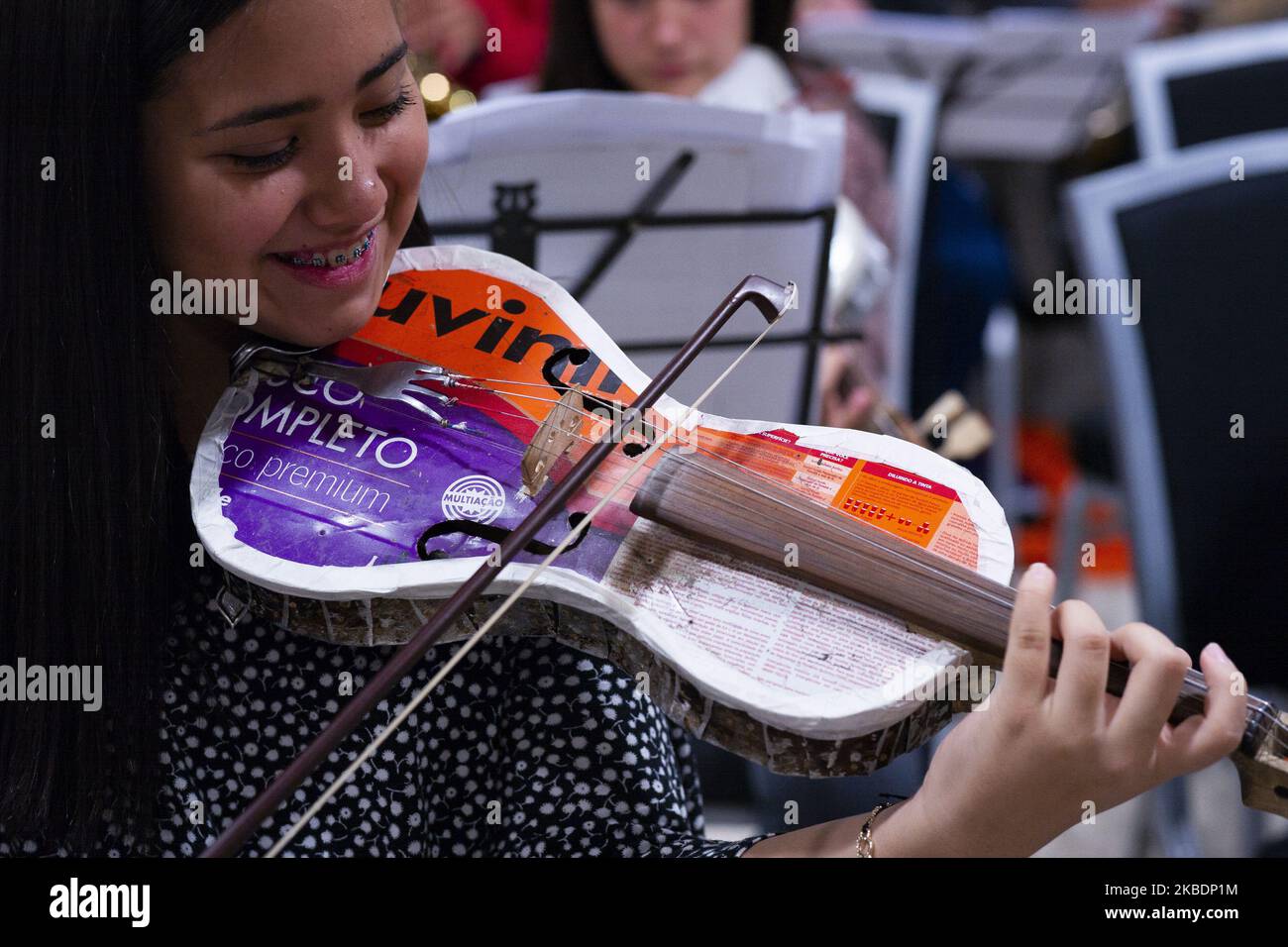 Instrumentos orquesta hi res stock photography and images Alamy