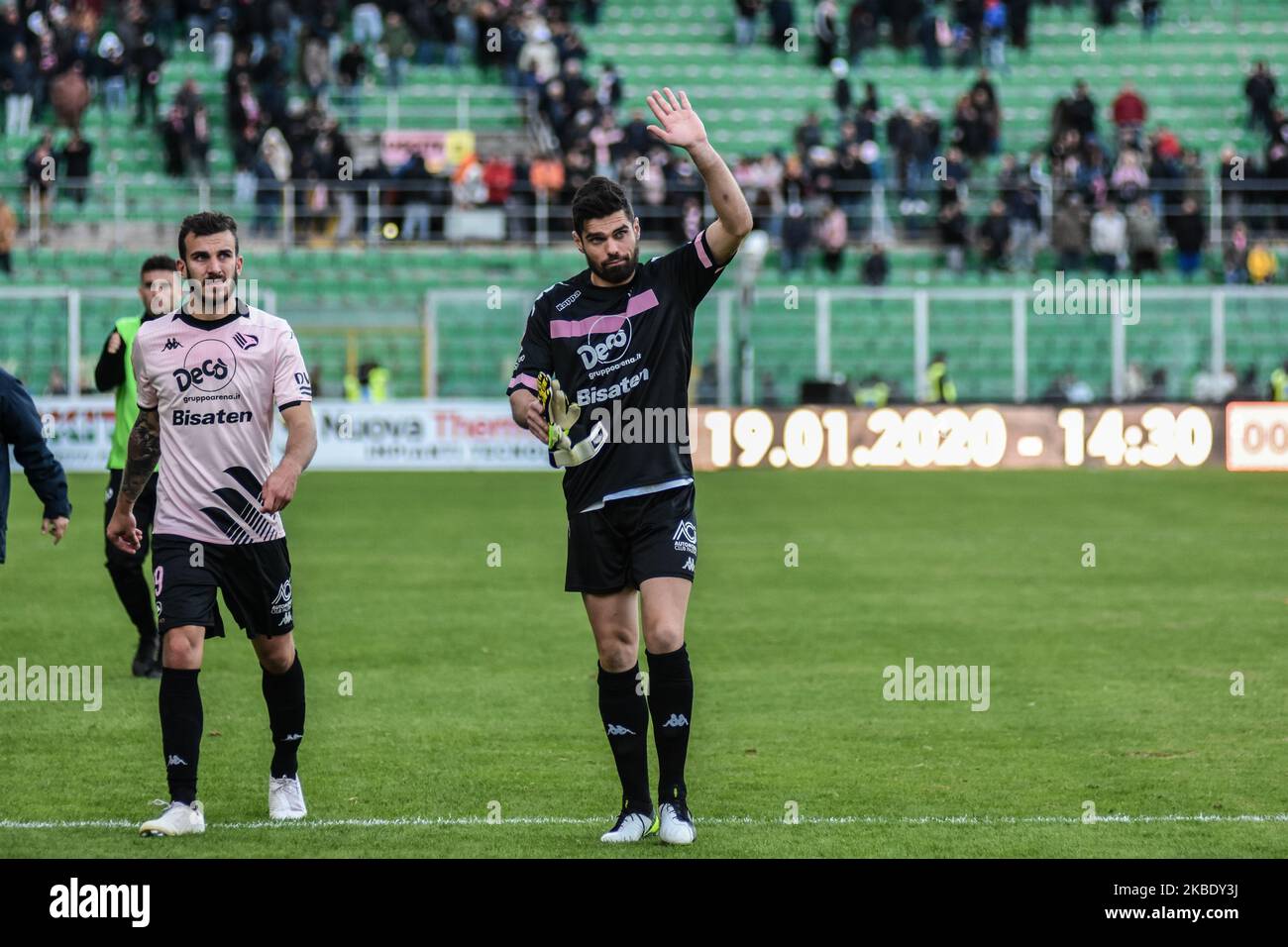 Palermo fc fans hi-res stock photography and images - Alamy