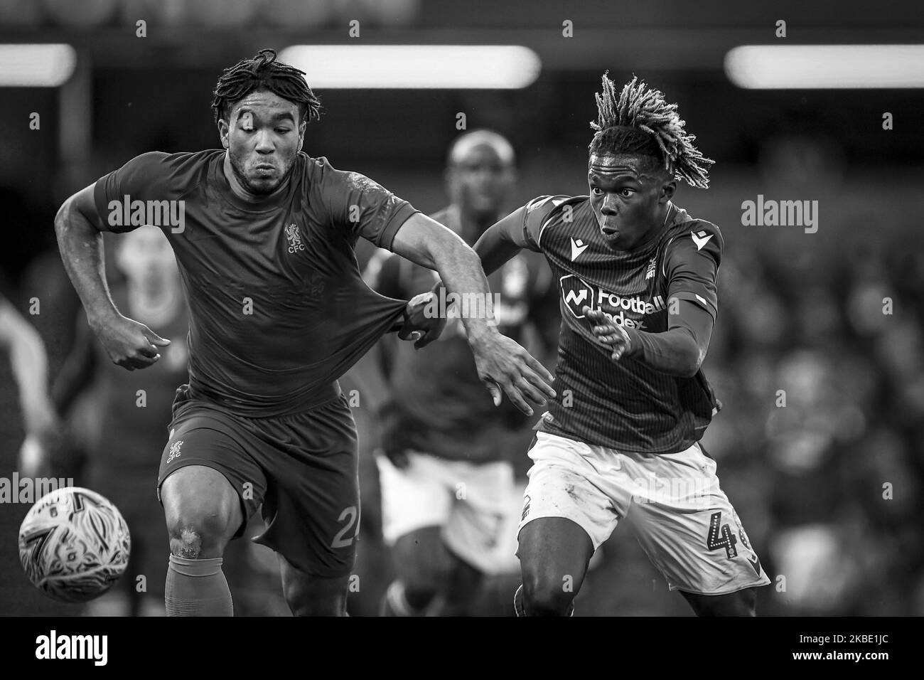 Reece James (24) of Chelsea battles with Alex Mighten (48) of Nottingham Forest during the FA Cup match between Chelsea and Nottingham Forest at Stamford Bridge, London on Sunday 5th January 2020. (Photo by Jon Hobley/MI News/NurPhoto) Stock Photo