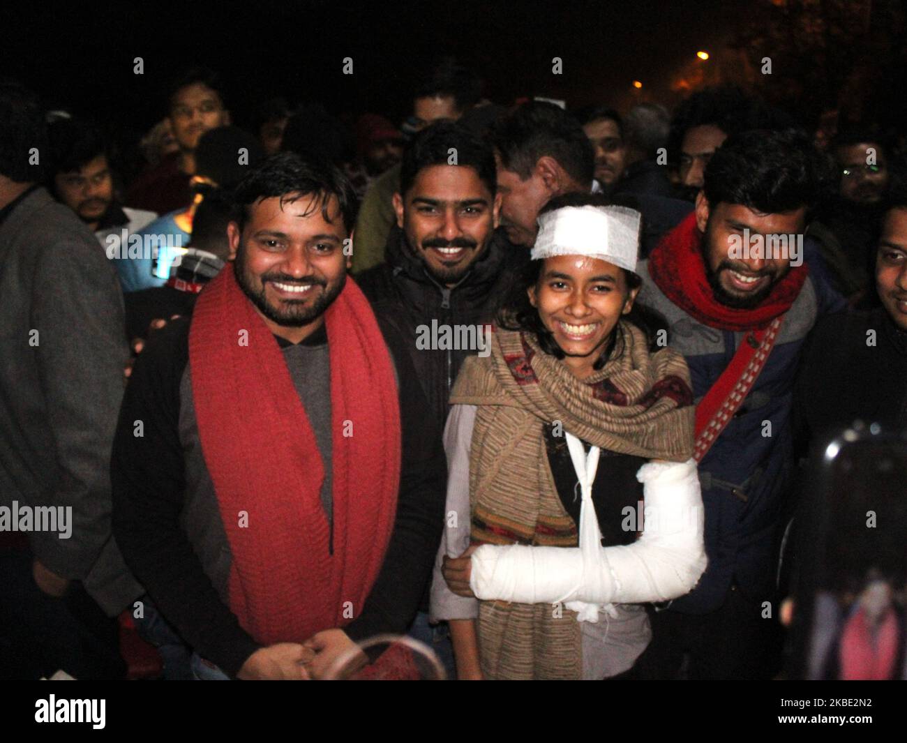 Former JNUSU president Kanhaiya Kumar and current JNUSU president Aishe Ghosh during the gathering, outside Sabarmati Hostel on January 7, 2020 in New Delhi, India. A group of masked goons barged into the university on Sunday and attacked several students and teachers, went on a rampage, injuring 34 people. (Photo by Mayank Makhija/NurPhoto) Stock Photo
