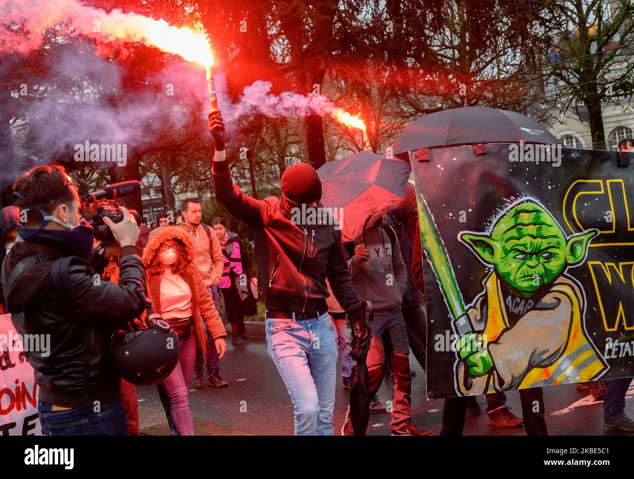 Black bloc the demonstration against the pension reform project on January 9, 2020 in Nantes, France (Photo by Estelle Ruiz/NurPhoto) Stock Photo