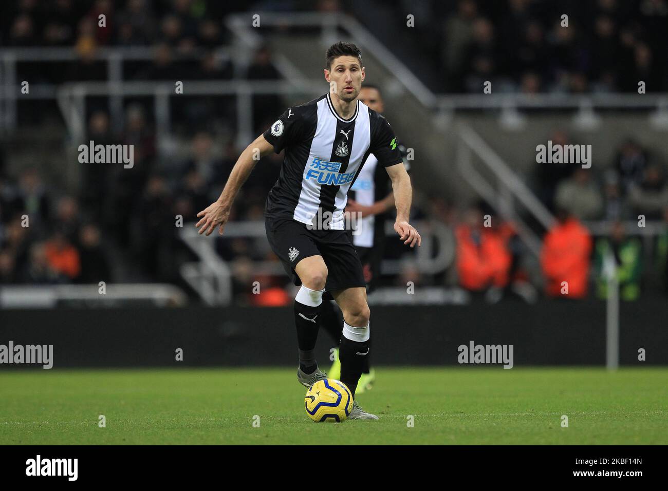 Federico Fernandez of Newcastle United during the Premier League match between Newcastle United and Chelsea at St. James's Park, Newcastle on Saturday 18th January 2020. (Photo by Mark Fletcher/MI News/NurPhoto) Stock Photo